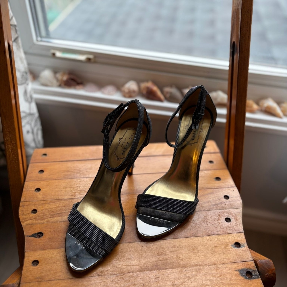 Ted Baker Elegant Gunmetal Grey Heels with Gold Accents